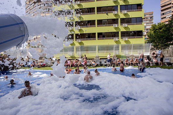 Pool party Appartements Benidorm Celebrations ™ Music Resort (Adults Only)